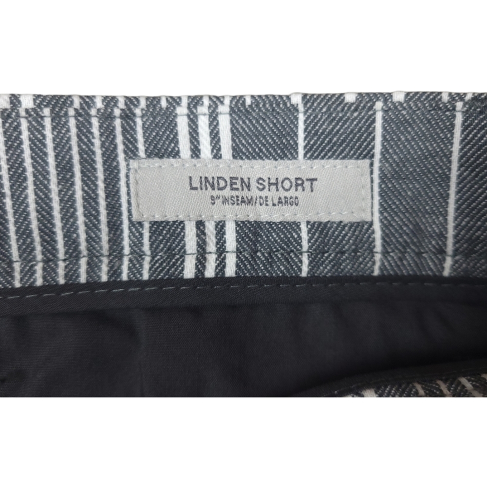 NWT MENS GOODFELLOW BRAND LINDEN GRAY/ WHITE FLAT FRONT SHORTS Sz 28. 9" INSEAM - Picture 4 of 9